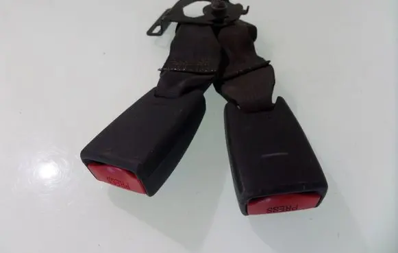 Honda Accord Middle seatbelt (rear) 