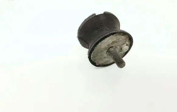 BMW 3 E90 E91 Gearbox mount 6771219