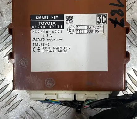 Toyota Prius+ (ZVW40) Door central lock control unit/module PRIUSZVW40