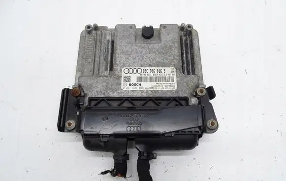 Audi A3 S3 8P Engine control unit/module ECU 03C906016S