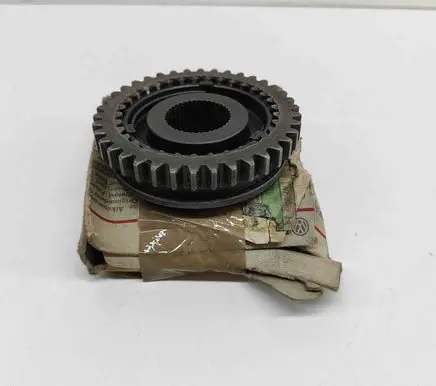 Audi 100 200 5000 C3 other engine part 013311239