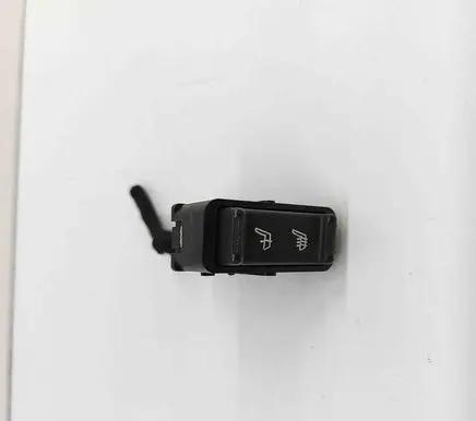 Chrysler Pacifica Seat heating switch 0UF25TRMAA