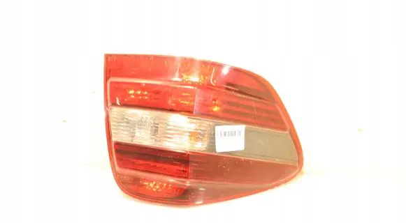 Mercedes-Benz ML W164 Rear/tail lights 404121L