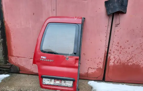 Peugeot Partner Back/rear loading door 