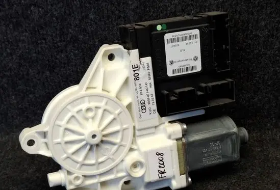 Audi A3 S3 8P Rear door window regulator motor 8P4959801E