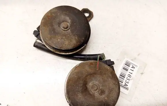 Toyota Avensis Verso Horn signal 