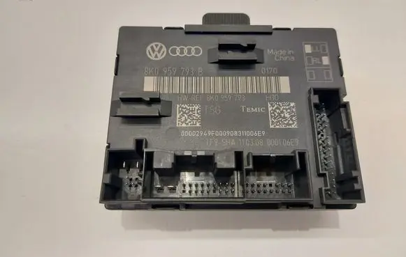 Audi A4 S4 B8 8K Door control unit/module 8K0959793B