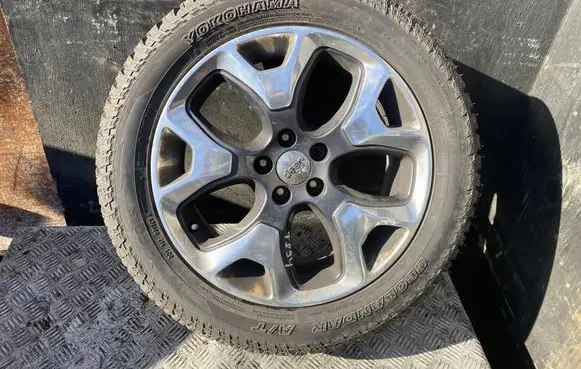 Jeep Compass R18 alloy rim 5VC28TRMAA