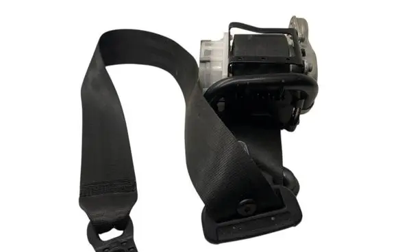 Skoda Octavia Mk3 (5E) Front seatbelt 0589P1000220 3066322