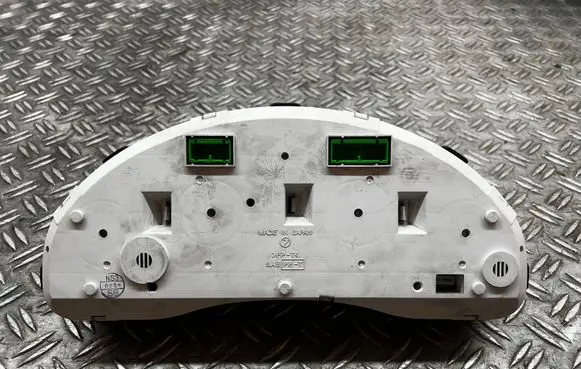 Subaru Legacy Speedometer (instrument cluster)