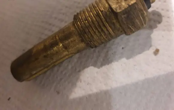 GAZ M-20 Coolant temperature sensor TM3 363 K3AM3