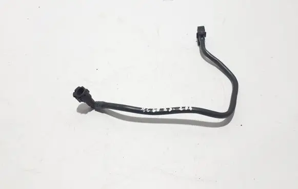 Volvo XC60 Engine coolant pipe/hose 31657786
