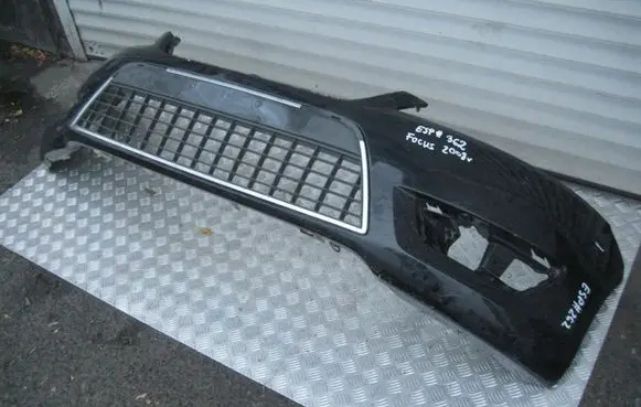 Ford Focus Front bumper