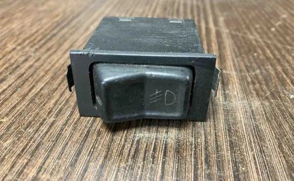 Volkswagen II LT Fog light switch 321941535B