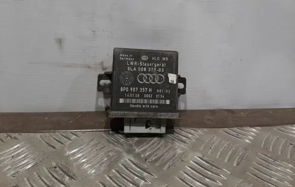 Audi A6 S6 C6 4F Light module LCM 8P0907357H 5LA00837903