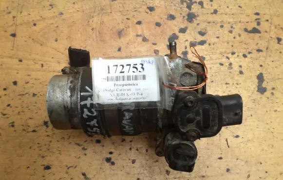 Chevrolet Caravan Throttle body valve 