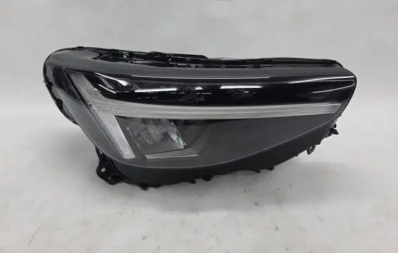 Volvo XC40 Headlight/headlamp 32404666