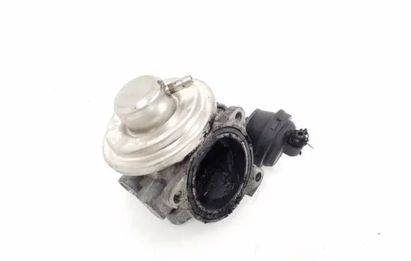 Audi A3 S3 8L EGR valve 038131501E