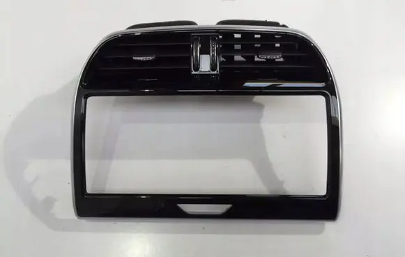 Jaguar XE Radio/GPS head unit trim LX73014L21AB