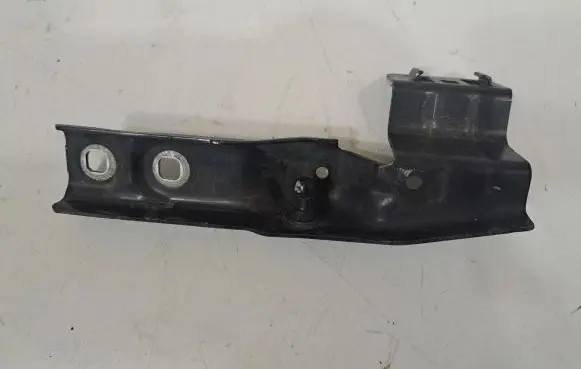 BMW X2 F39 Fender mounting bracket 7435946 7956402