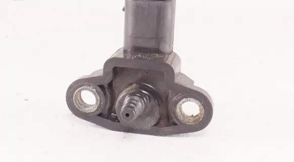 Mercedes-Benz A W169 Air pressure sensor A0051535028