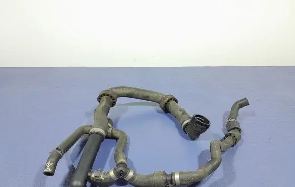 Skoda Kodiaq Engine coolant pipe/hose 5QF122051A