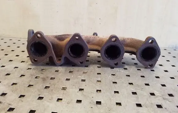 BMW X1 E84 Exhaust manifold 14341710AT