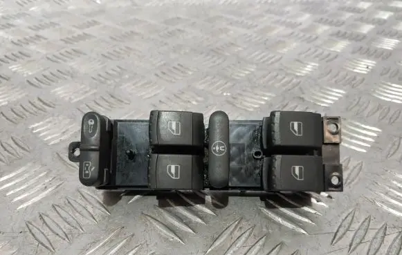 Volkswagen PASSAT B5 Electric window control switch 1J4959857B