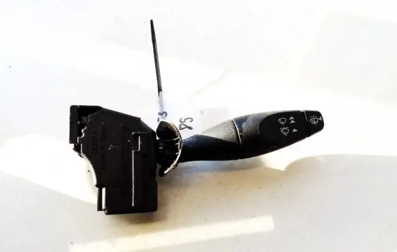 Ford Focus Wiper control stalk