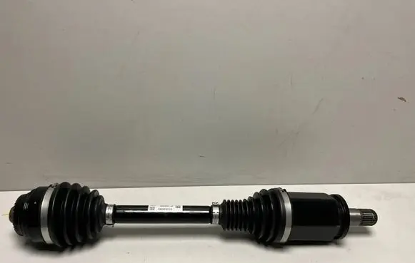 BMW 5 G30 G31 G38 Front driveshaft 8062093 8092513