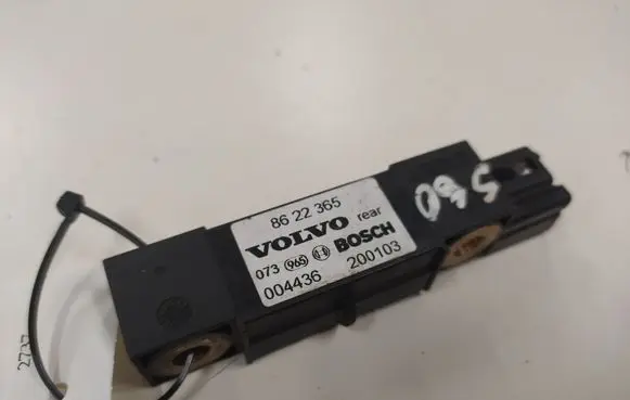 Volvo V70 Airbag deployment crash/impact sensor 8622365