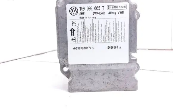 Skoda Octavia Mk2 (1Z) Airbag control unit/module 1K0909605T