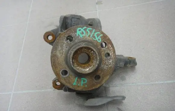 Mini One - Cooper Coupe R56 Front wheel hub spindle knuckle 77979501