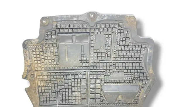 Volkswagen PASSAT B6 Engine splash shield/under tray 3C0825237H 3C0825235M