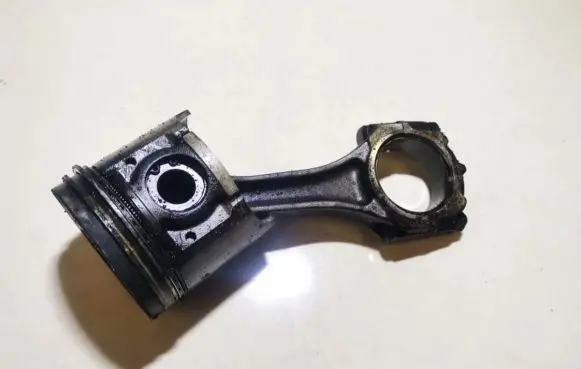 Mazda 626 Piston with connecting rod rf8b