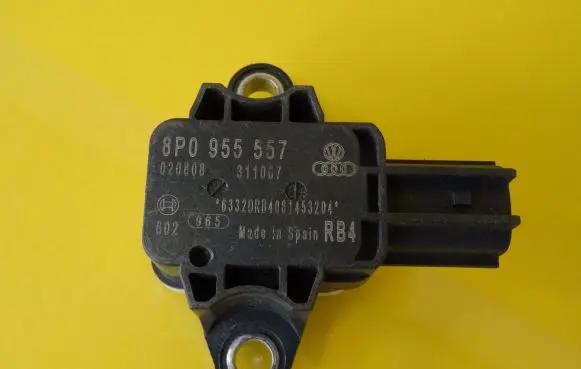 Audi A4 S4 B6 8E 8H Airbag deployment crash/impact sensor 8P0955557