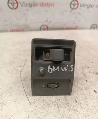 BMW 5 E34 Fog light switch 61311389094 38813709