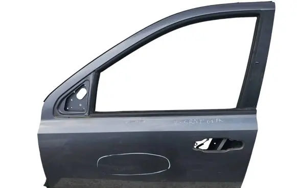 KIA Sorento Front door