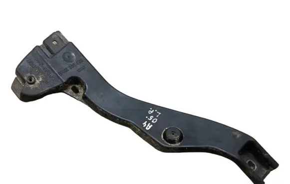 Audi A4 S4 B7 8E 8H Front bumper mounting bracket 8E0807203B