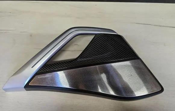 BMW X6 G06 Roof transverse bars on the 