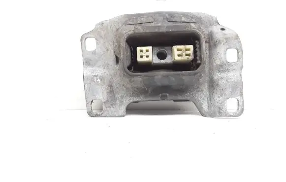 Volvo V40 Engine mount bracket 538A20 538B34 538A21