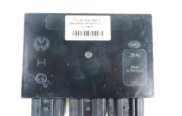 Seat Leon (1M) Central body control module 1J0959799S