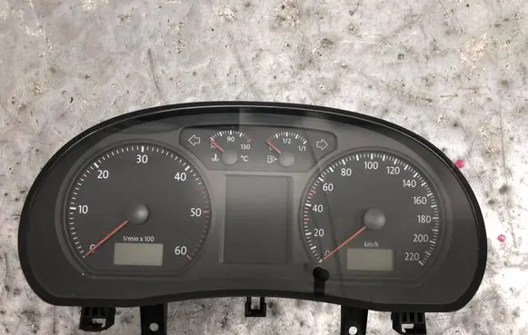 Volkswagen Polo IV 9N3 Speedometer (instrument cluster) 6Q0920803DBILI 6Q0920803D