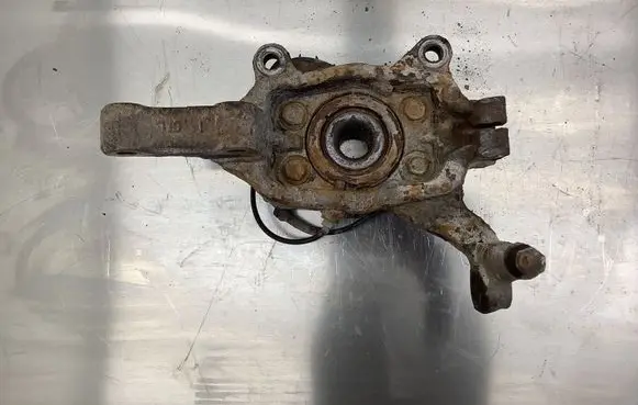 Nissan Murano Z50 Front wheel hub 