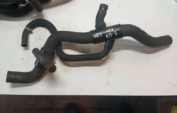 Volvo V50 Engine coolant pipe/hose 30723082