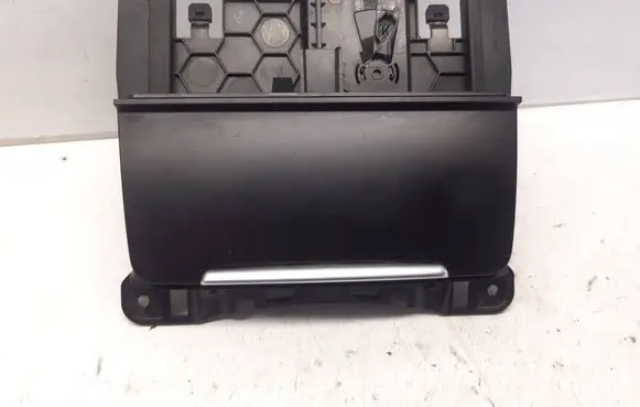 Audi A4 S4 B8 8K Car ashtray 8K0857951