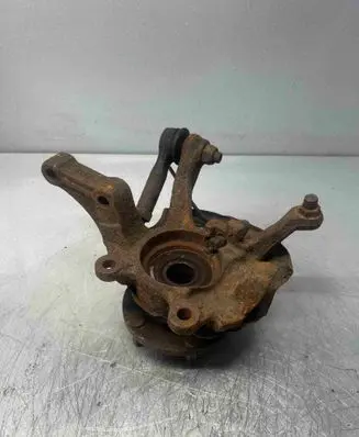 Nissan X-Trail T30 Front wheel hub spindle knuckle 14583