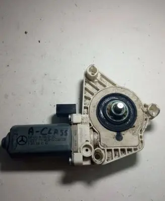 Mercedes-Benz A W169 Front door window regulator motor A1698204142 996138102 7746013002
