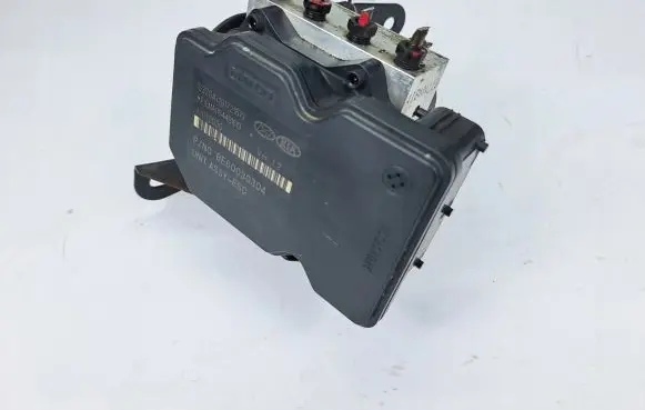 KIA Optima ABS Pump 589202T520
