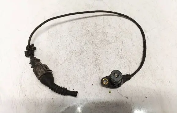 Toyota Avensis T220 Camshaft position sensor 
